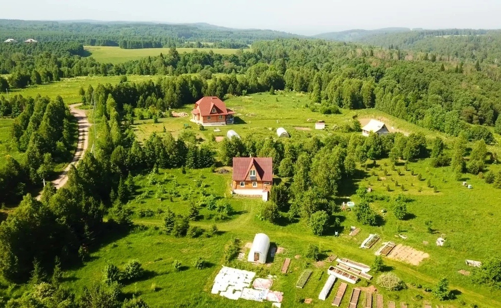 О РОДОВЫХ ПОМЕСТЬЯХ, КОТОРЫЕ ИЗМЕНЯТ БУДУЩЕЕ ЗЕМЛИ